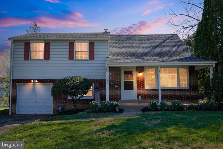 Property Photo: 1602 Mulberry Road PA 19031