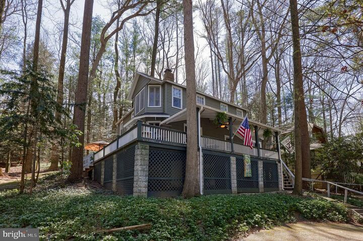 Property Photo:  210 Harvard Avenue  PA 17064 