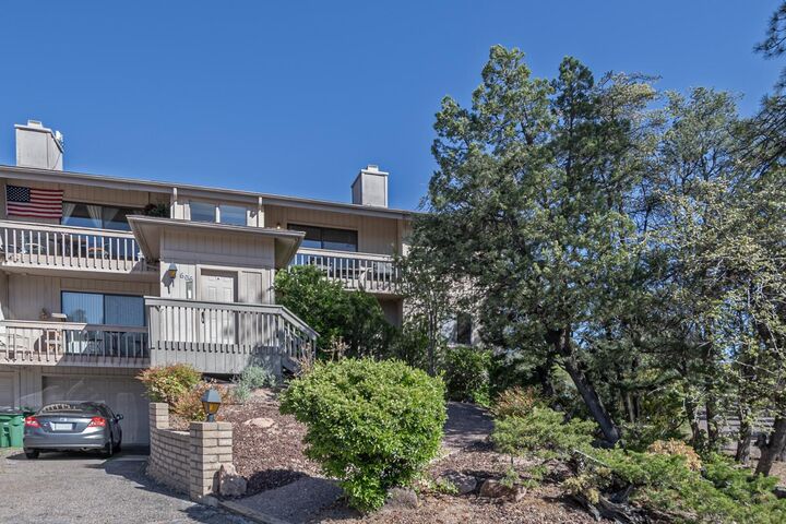 Property Photo:  606 N Easy Street  AZ 85541 