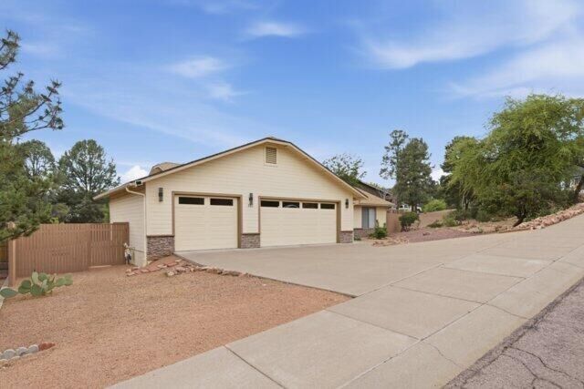 Property Photo: 722 Boulder Ridge Road AZ 85541