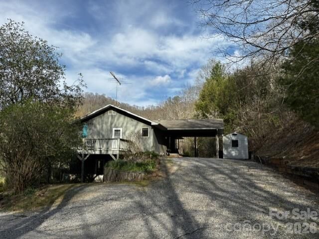 Property Photo: 133 Ambria Drive NC 28785