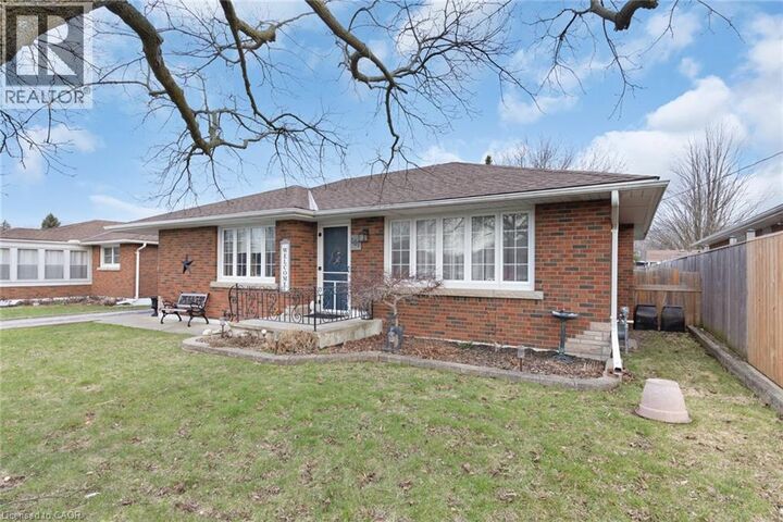 Property Photo:  167 Adams Avenue  ON N4B 1P6 