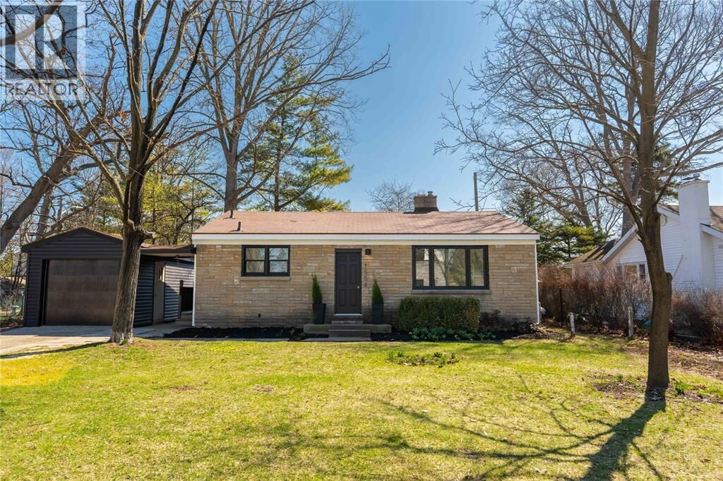 Property Photo: 1554 Mallah Drive ON N7V 3R5