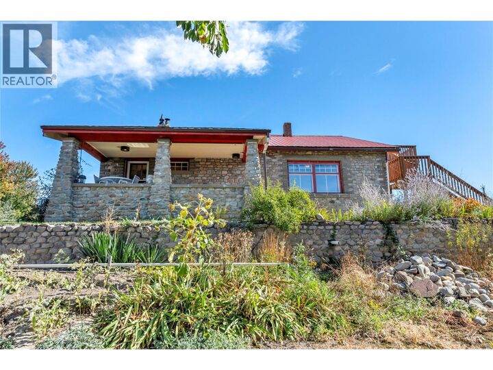 Property Photo: 235 Middle Bench Road North BC V2A 8S5