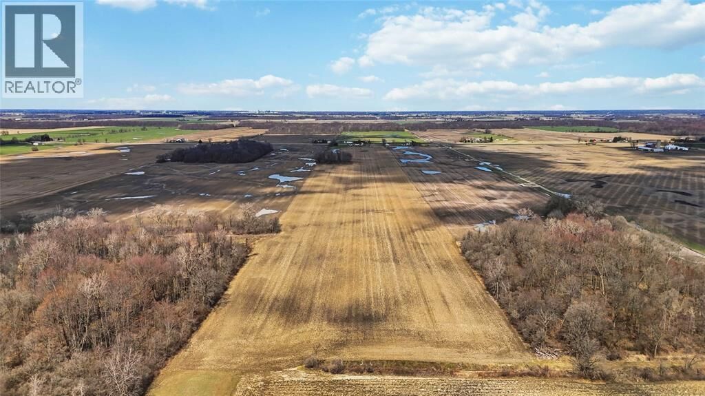 Property Photo:  1061 Oil Springs Line  ON N0N 1H0 