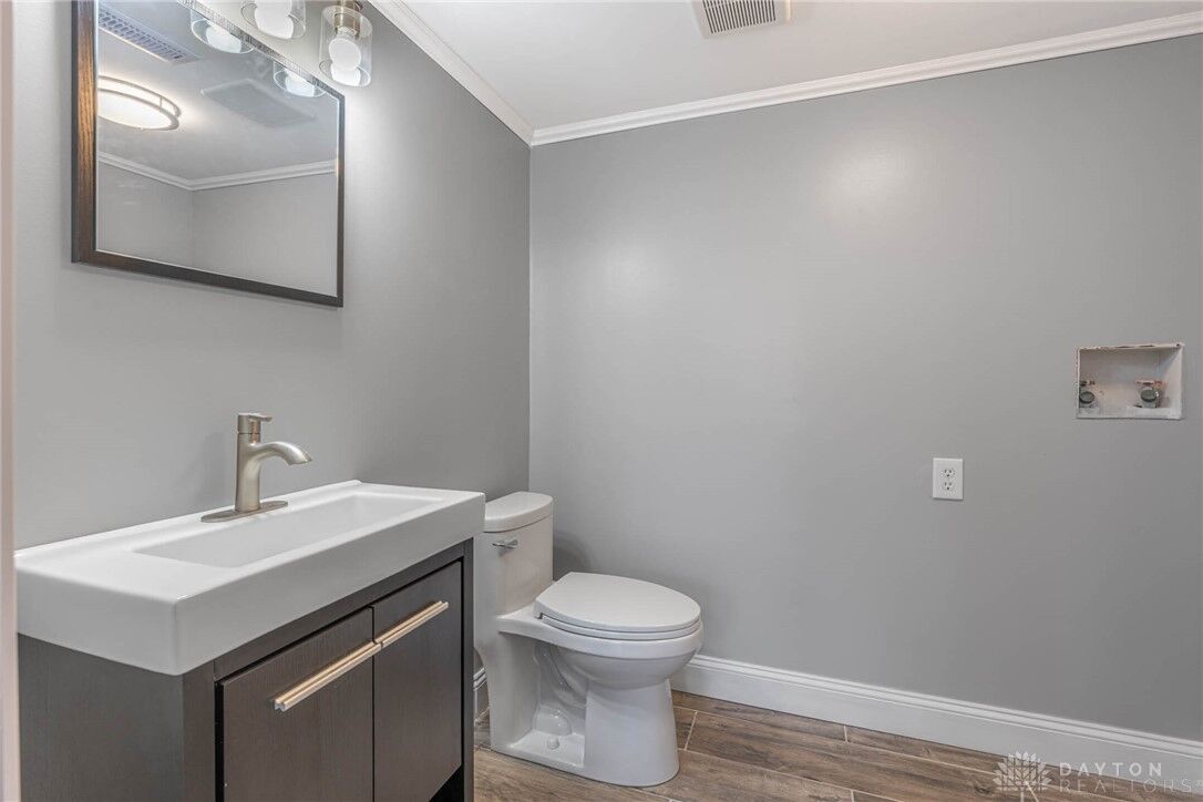 Property Photo:  2416 Rona Village Boulevard  OH 45324 