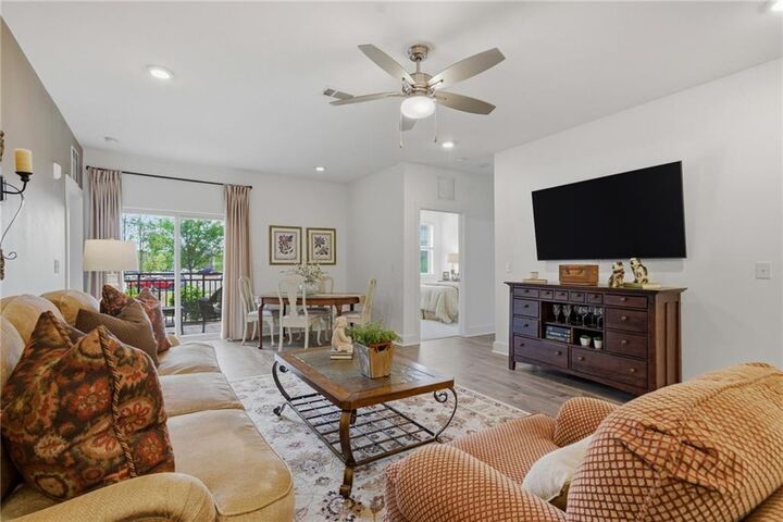 Property Photo:  3321 Orwell Way 3104  GA 30041 