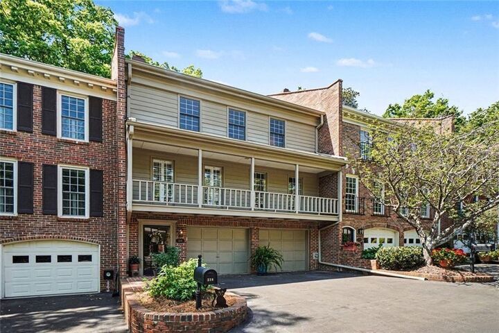 Property Photo:  318 NE The Chace NE  GA 30328 