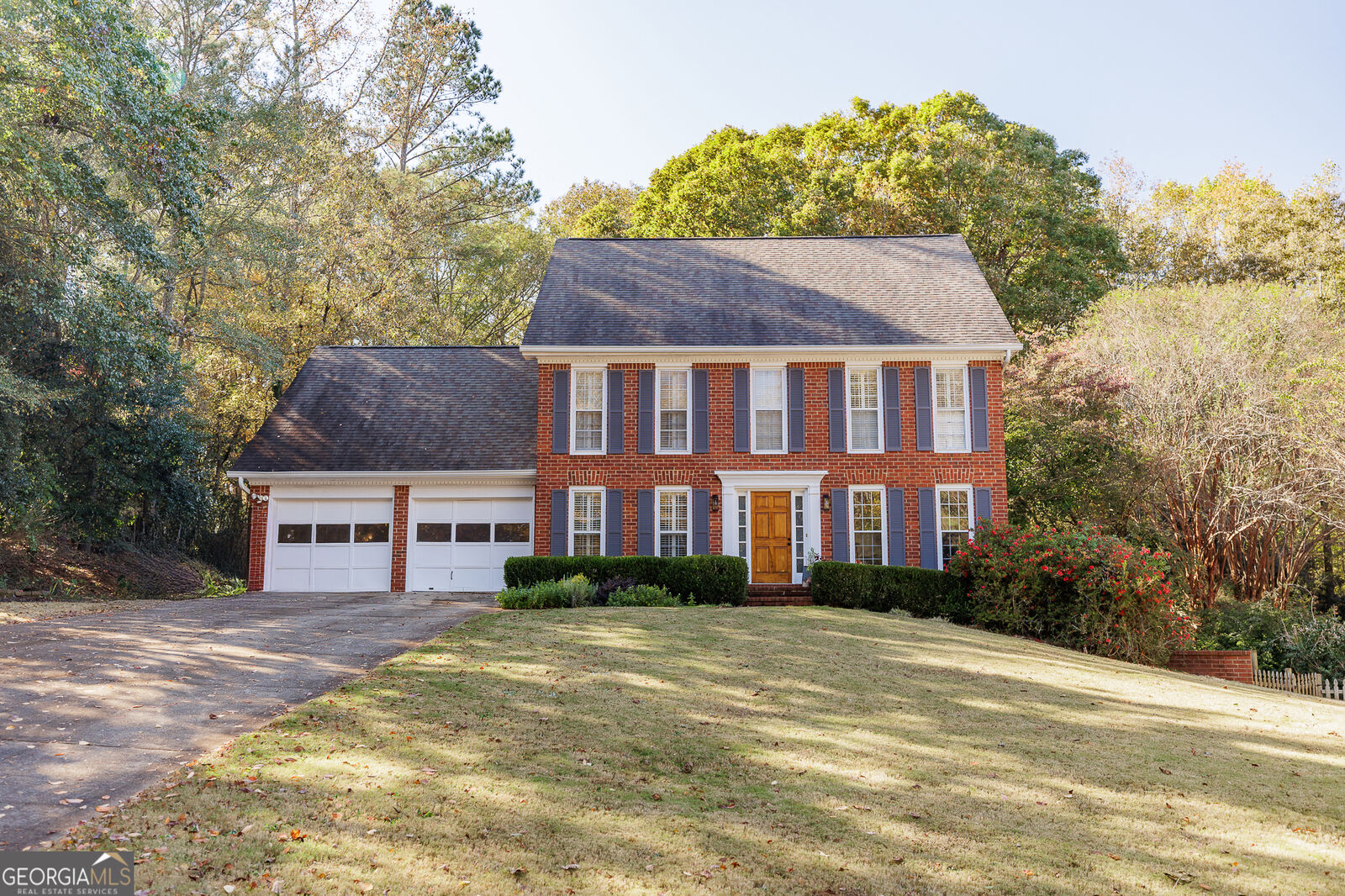 Property Photo: 121 Ashbrook Drive GA 30605