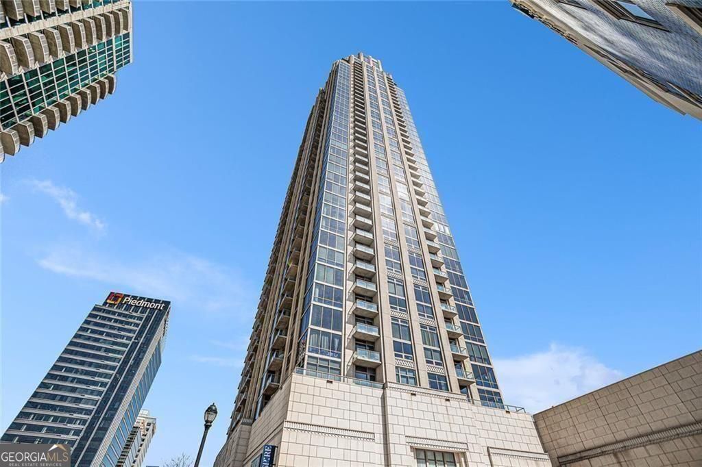 Property Photo: 270 17th Street NW 4104 GA 30363