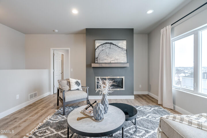 Property Photo: 4810 Cornice Loop ND 58503