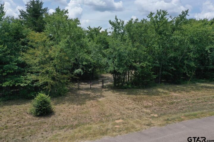 Property Photo:  22417 Cr 455  TX 75773 