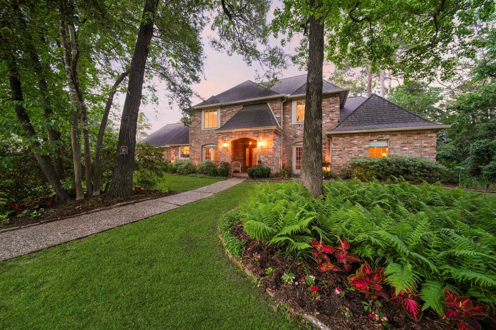 Property Photo: 16030 Rudgewick Lane TX 77379