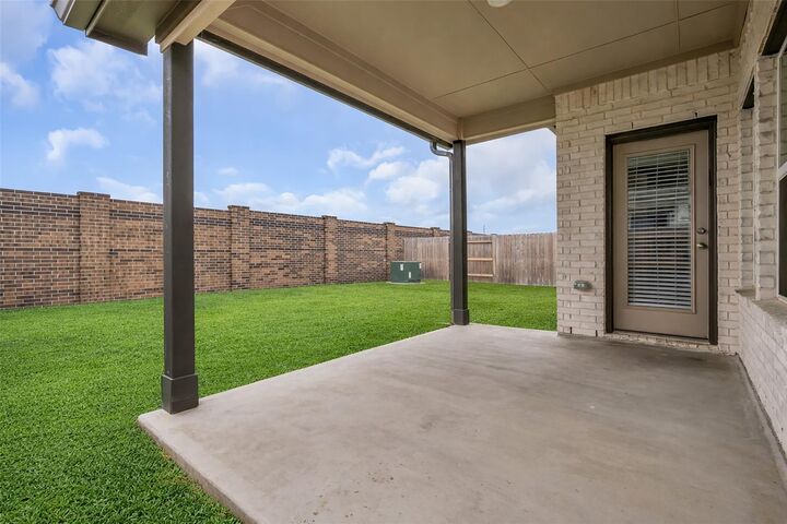 Property Photo: 19419 Valletta Green Drive TX 77447