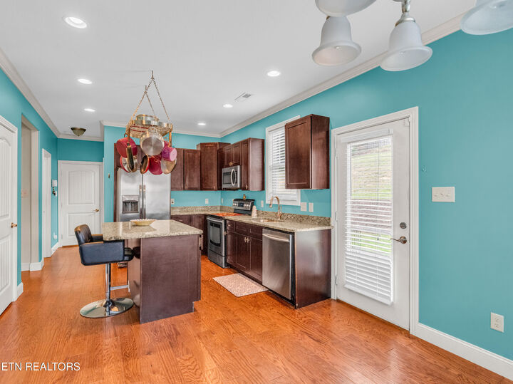 Property Photo:  807 Galloping Lane  TN 37849 