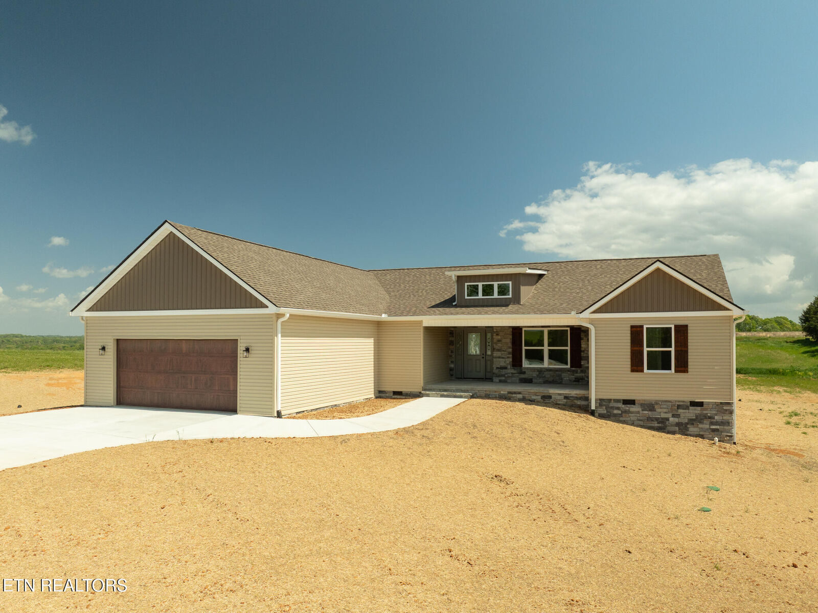 Property Photo: 304 Cash Lane TN 37801