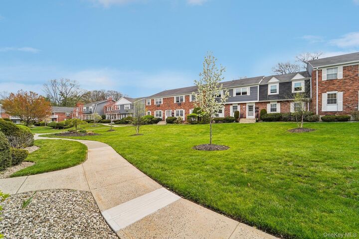 Property Photo:  103 Doxbury Lane  NY 10901 