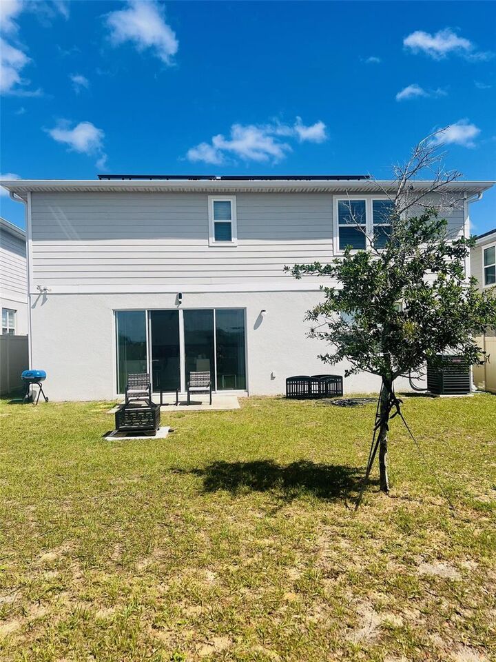 Property Photo:  1120 Sugarwood Street  FL 33837 