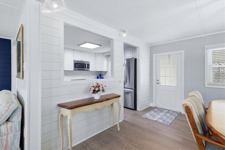 Property Photo:  1205 45th Avenue Drive E  FL 34222 