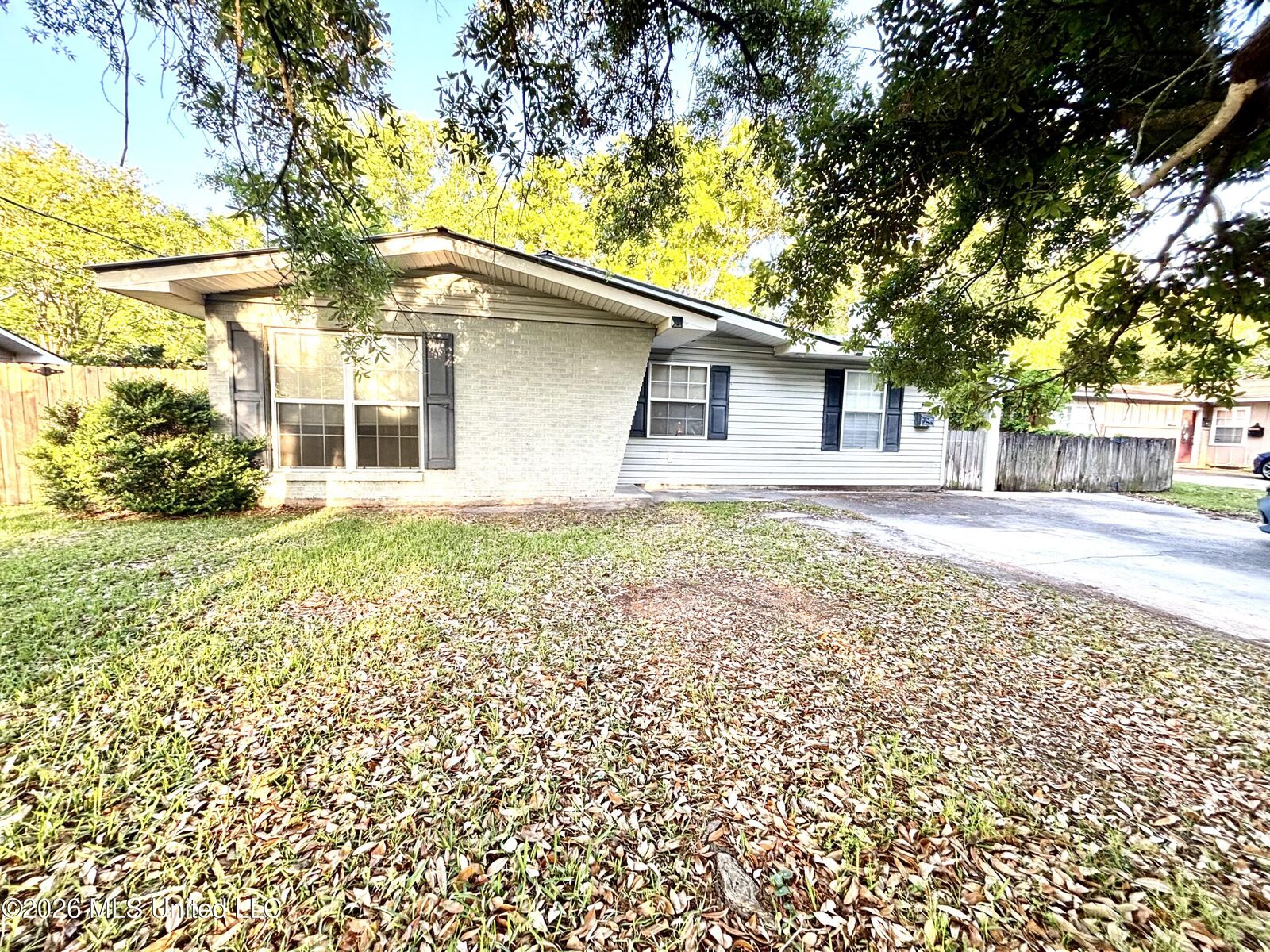 Property Photo:  2806 Lynwood Street  MS 39567 