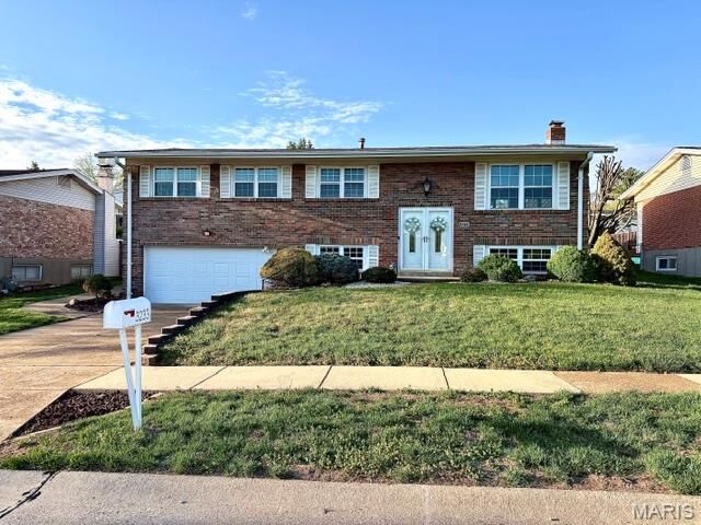 Property Photo:  3233 Hedgetree Lane  MO 63129 