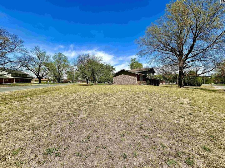 Property Photo:  4102 Rowland Rd  KS 67502 