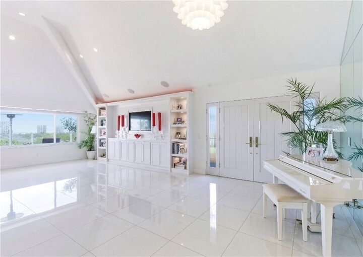 Property Photo:  1917 Yacht Puritan  CA 92660 