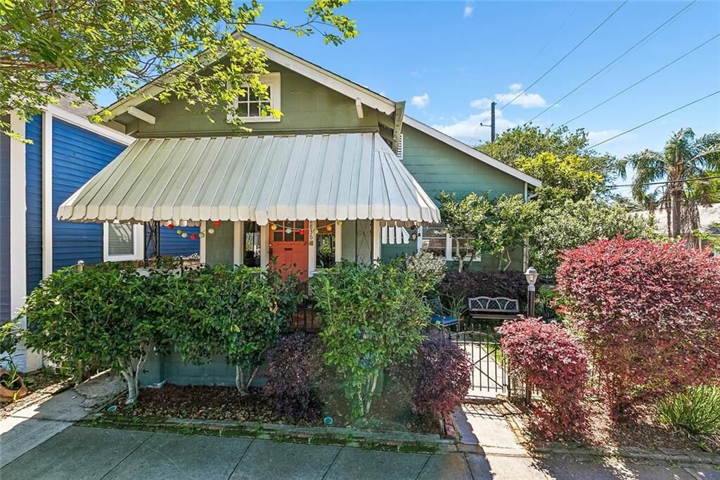 Property Photo:  2836 Aubry Street  LA 70119 