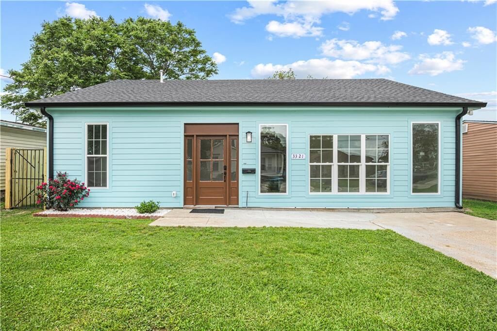 Property Photo: 3321 California Avenue LA 70065