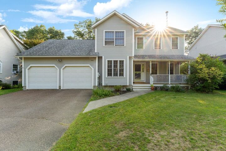 Property Photo:  72 Grey Meadow Drive  VT 05408 
