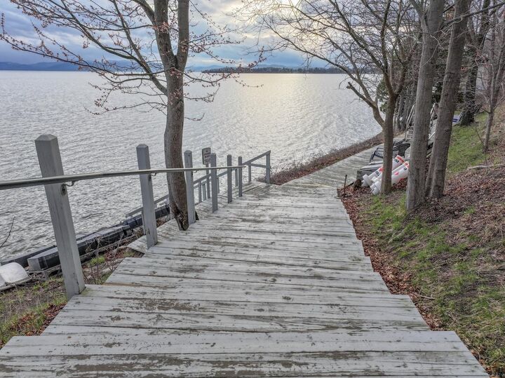 Property Photo: 71 Lakewood Parkway VT 05408