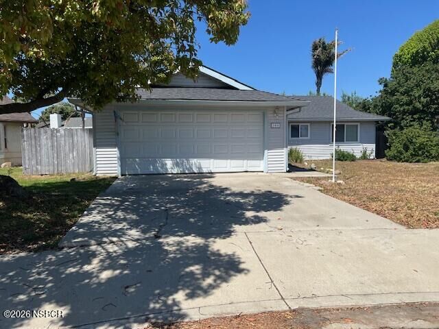 Property Photo: 360 Dover Court CA 93433