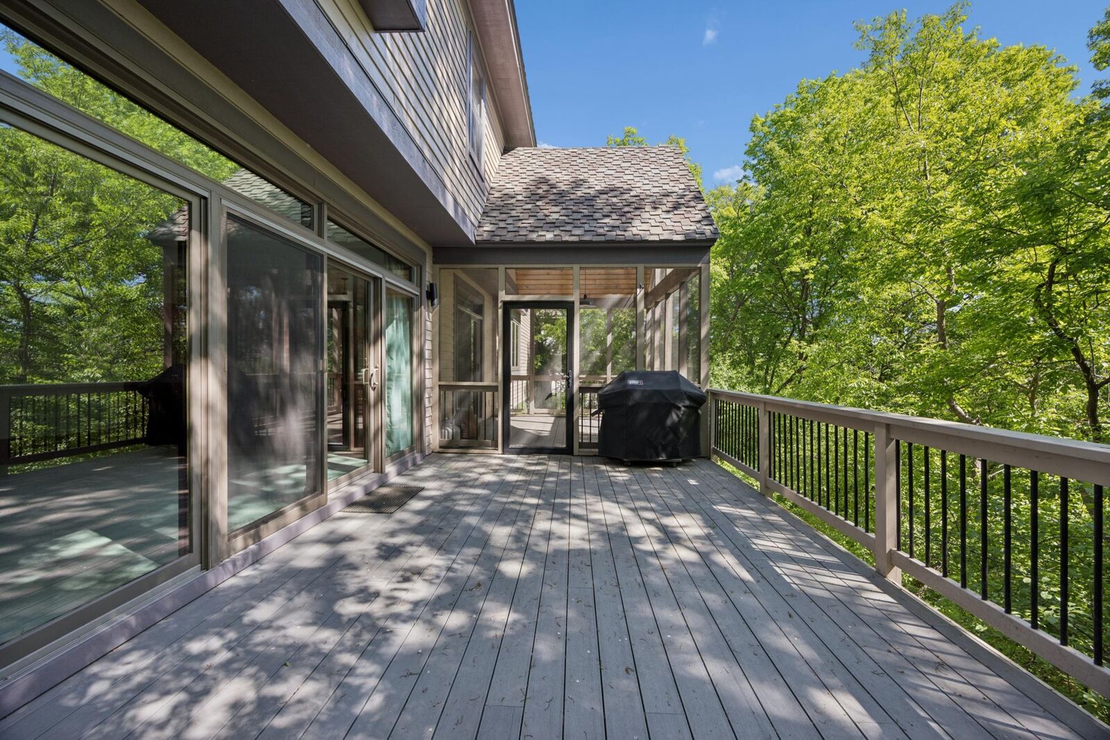 Property Photo:  6565 Cherokee Trail W  MN 55344 