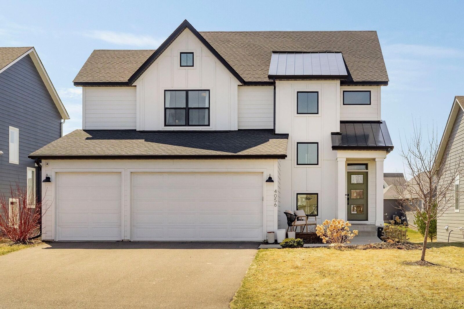 Property Photo:  4056 Kokanee Avenue N  MN 55042 