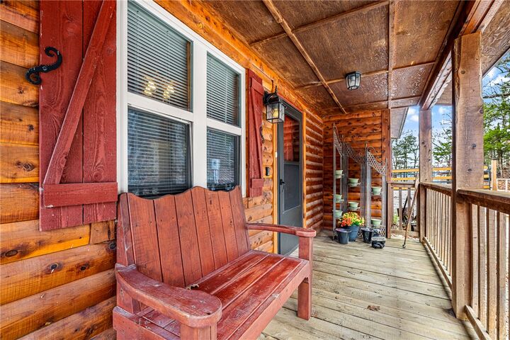 Property Photo:  159 County Road 210  AR 72632 