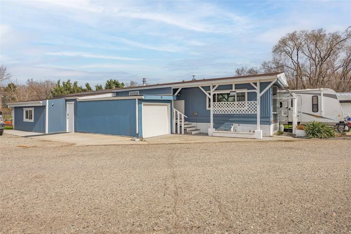 Property Photo:  1133 Findlay Road 111  BC V1X 5A9 