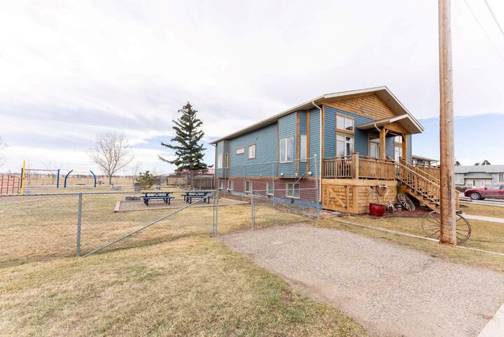 Property Photo: 4330 4 Avenue S AB T0K 0X0