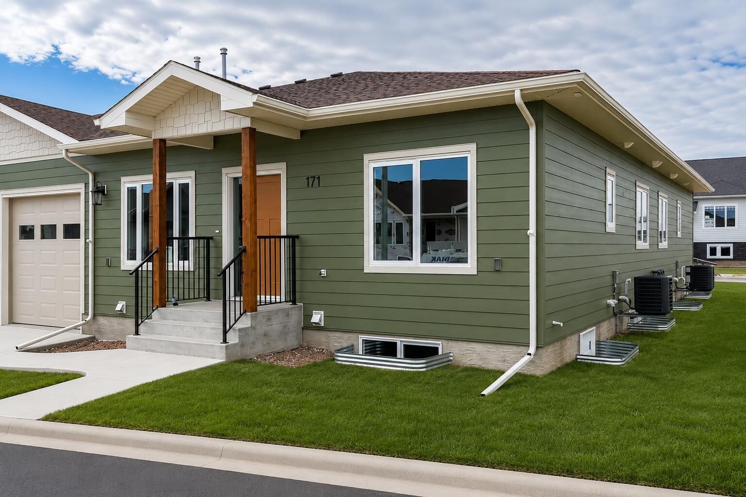 Property Photo: 242 Parkview Lane W AB T0K 0G0