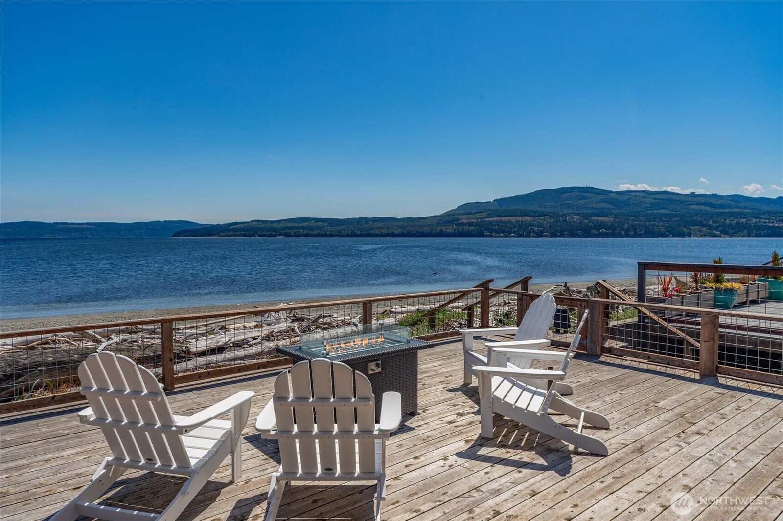 Property Photo:  950  Beckett Point Road  WA 98368 