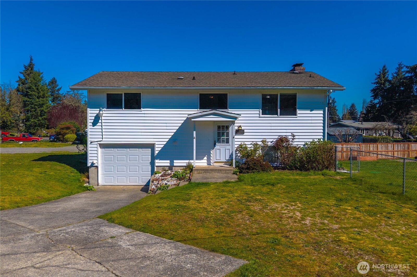 Property Photo:  17519  8th Avenue Ct S  WA 98387 