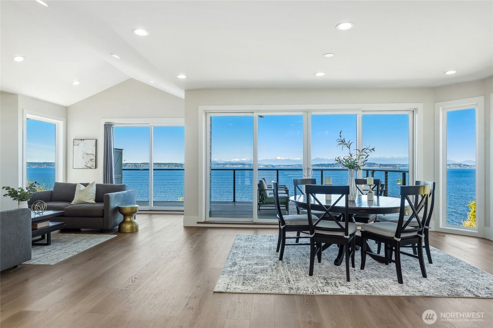 Property Photo:  6029  Atlas Place SW  WA 98136 