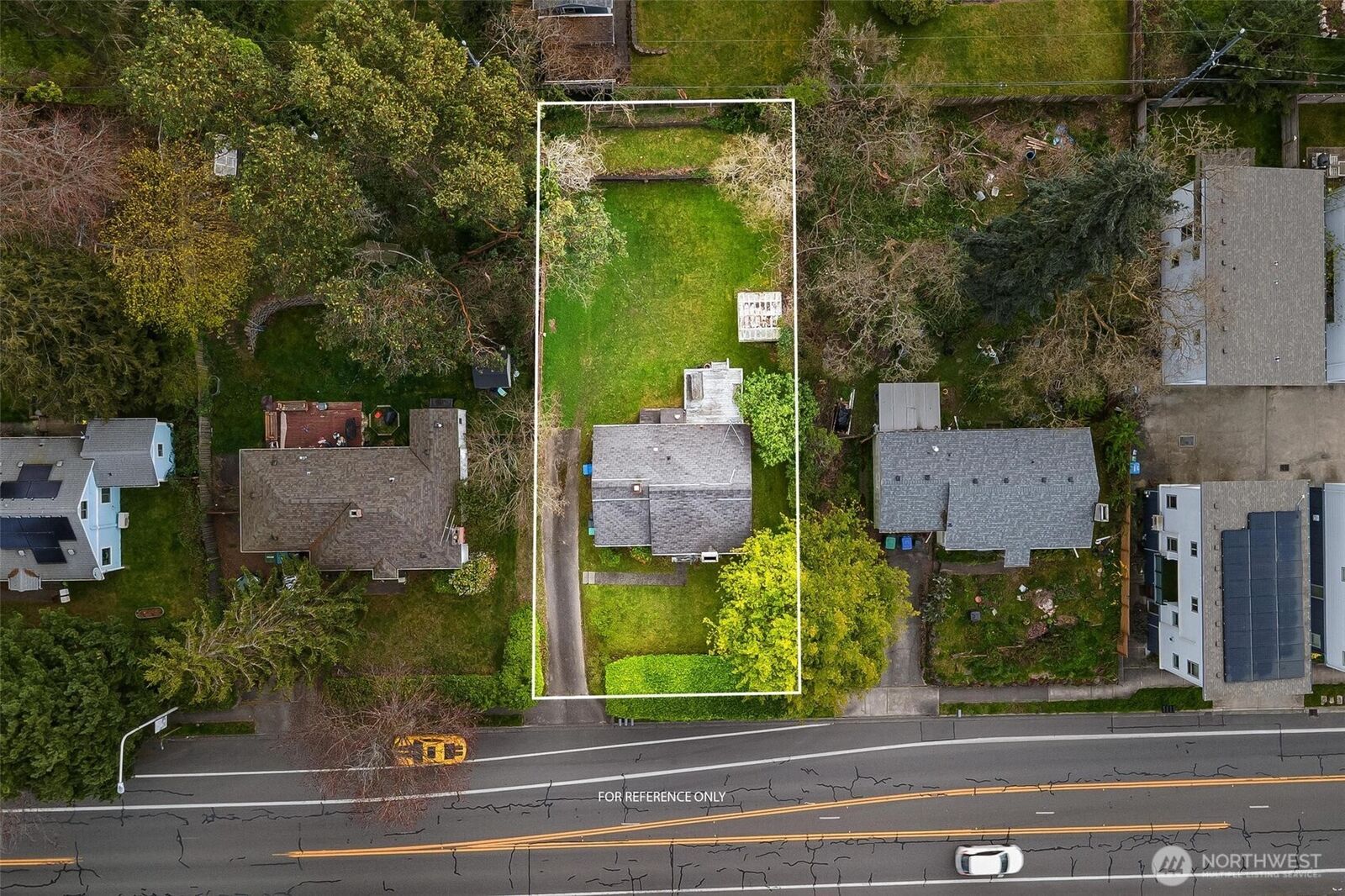 Property Photo: 15620 5th Avenue NE WA 98155