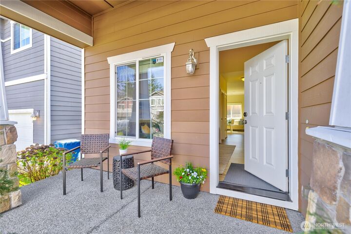 Property Photo:  130  202nd Place SW  WA 98036 