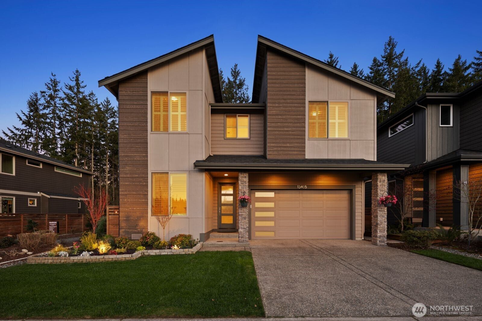 Property Photo:  13405  Edmunds Parkway E  WA 98391 