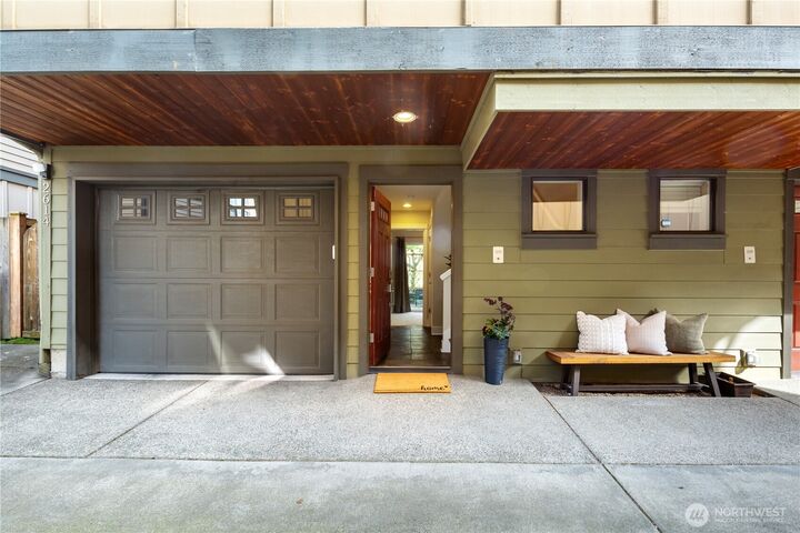 Property Photo:  2614 NW 57th Street B  WA 98107 
