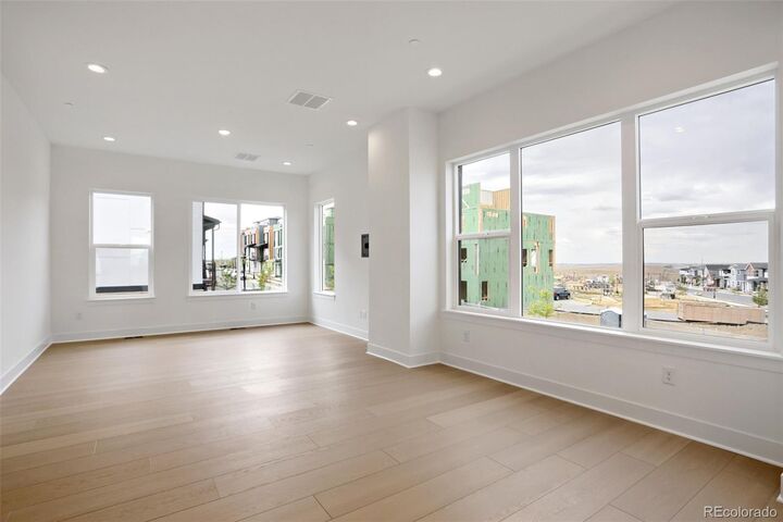 Property Photo:  855 Superior Drive  CO 80027 
