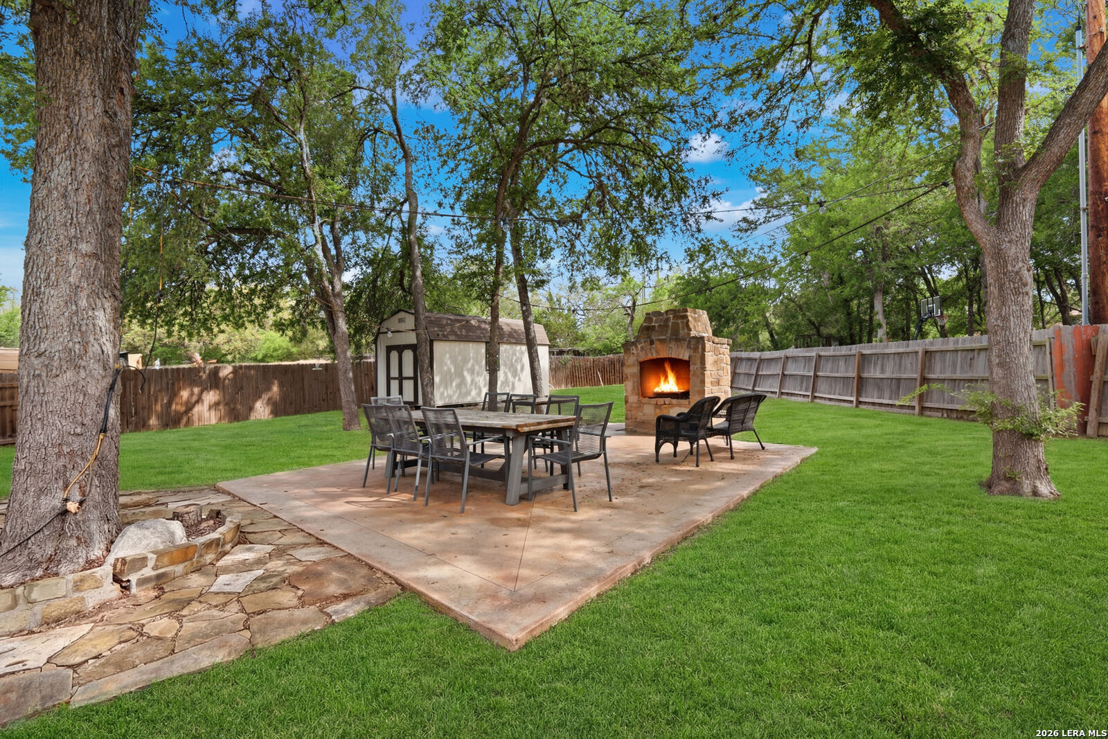 Property Photo:  11122 Hillsdale Loop  TX 78249 