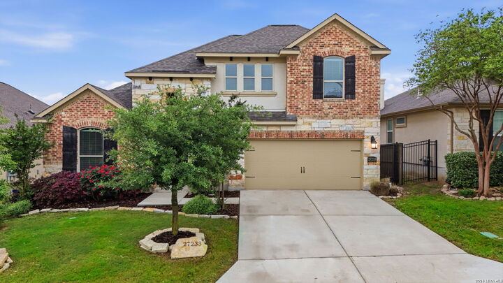 Property Photo:  27233 Nichols Pass  TX 78015 