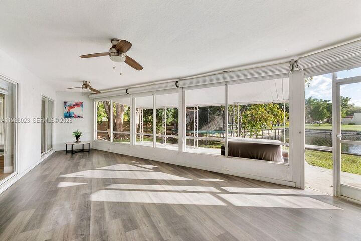 Property Photo:  6701 NW 98th Ave  FL 33321 