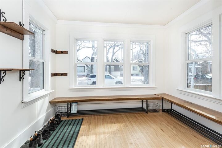 Property Photo: 625 4th Avenue N SK S7K 2M8